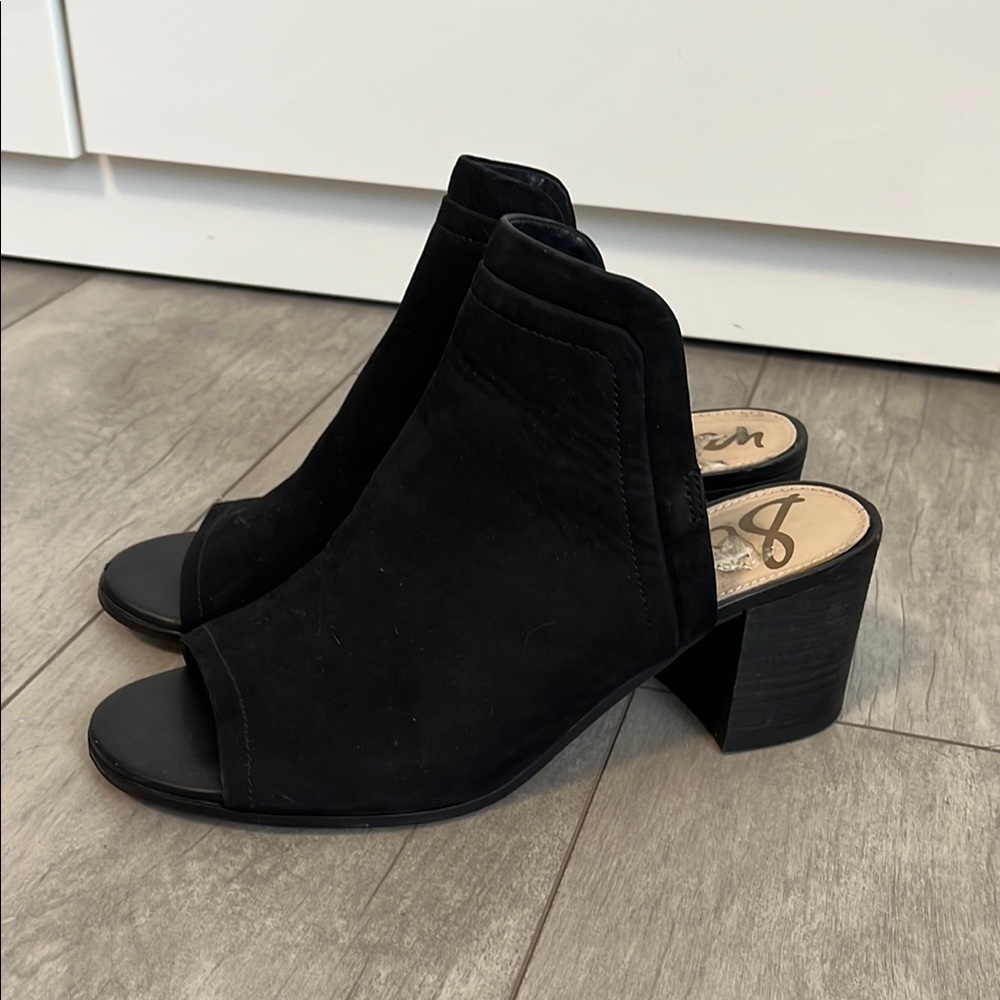 Sam Edelman Black Leather Block Heel Slip On Sandals, Size 8